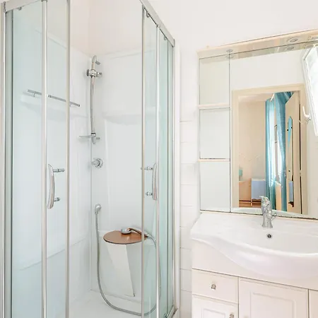 Le Grillon Bed and breakfast