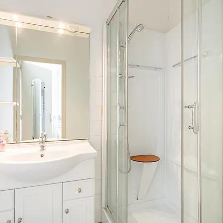 Le Grillon Bed and breakfast