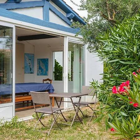 Le Grillon Bed and breakfast La Brée-les-Bains