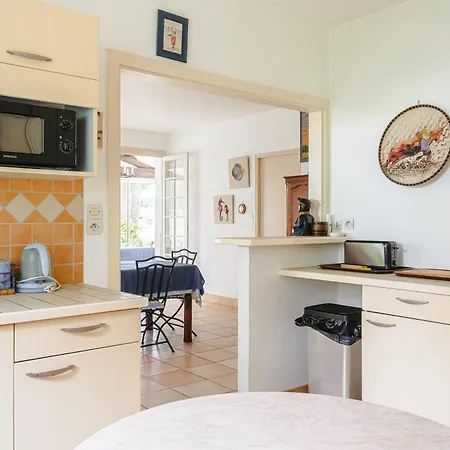 Le Grillon 3* La Brée-les-Bains